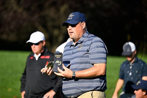 Golf coach looks to finish season strong as A-10 tournament approaches – The GW Hatchet