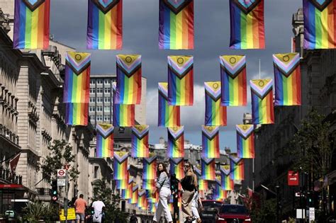 London Pride Parade returns after 3-year pandemic hiatus | The Straits ...