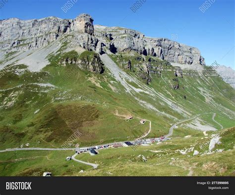 Road Mountain Pass Image & Photo (Free Trial) | Bigstock