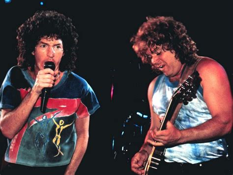 REO SPEEDWAGON'S GARY RICHRATH REMEMBERED - WRSR-FM