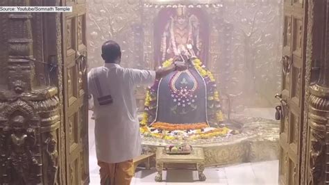 somnath temple: Shree Somnath Temple, First Jyotirlinga: Morning aarti ...