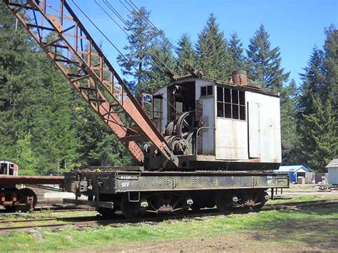 Surviving Railway Steam Cranes of North America