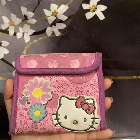 Hello kitty wallet Sold as is Super cute #cute... - Depop