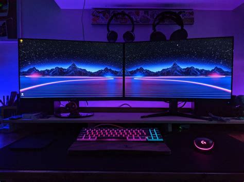 My Dual monitor setup! Love the colors | Dual monitor setup, Video game rooms, Gaming room setup