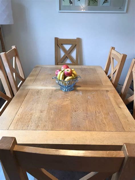 Solid oak extending dining table | in Kings Langley, Hertfordshire | Gumtree