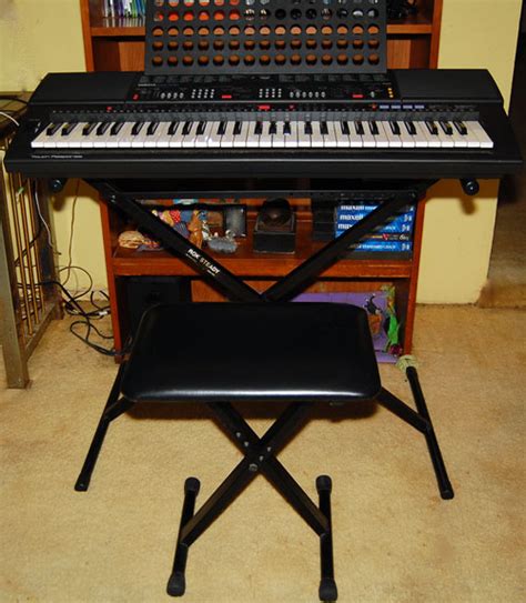 Yamaha PSR-500 Keyboard w/stand & seat | Gulfport, FL Patch