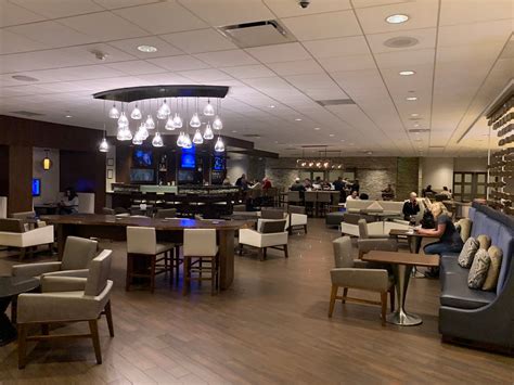 ATLANTA AIRPORT MARRIOTT $169 ($̶2̶0̶6̶) - Updated 2022 Prices & Hotel ...