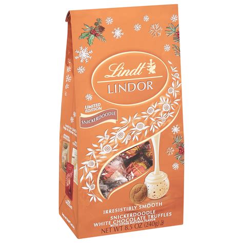 Lindt Lindor Holiday Snickerdoodle White Chocolate Truffles, 8.5 oz ...