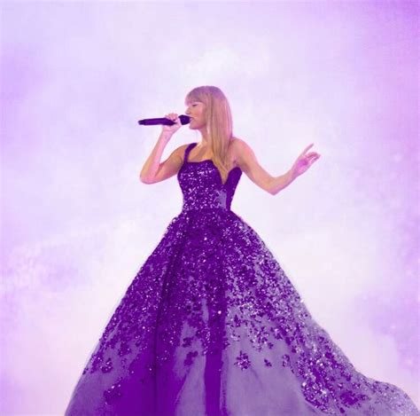 taylor enchanted purple dress | Taylor swift enchanted, Taylor swift ...