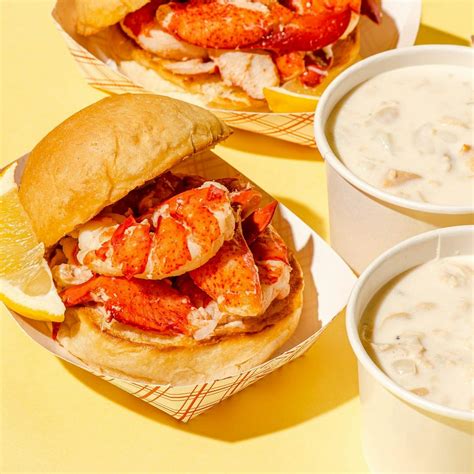 Maine Lobster Roll Kit - 4 Pack + Clam Chowder by The Clam Shack ...