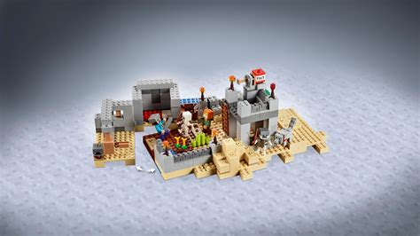 Amazon.com: LEGO Minecraft The Desert Outpost 21121: Toys & Games