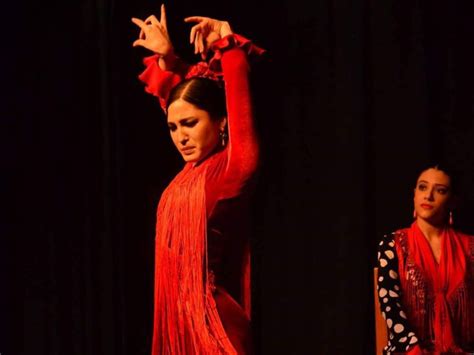 Seville: Flamenco Dance Lesson w/ Optional Costume | GetYourGuide