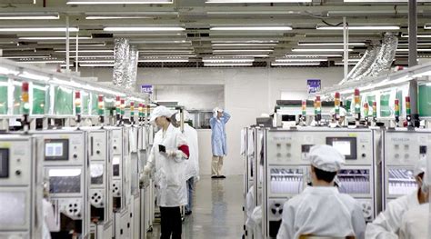 Foxconn to move some production of iPads and MacBooks to Vietnam ...