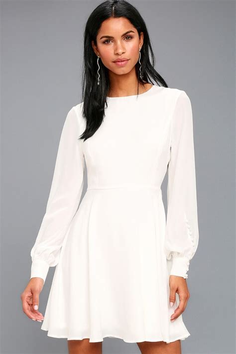 Белые платья с рукавами - 81 фото