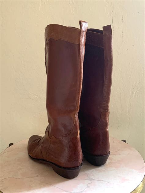 vintage brown cowboy boots // brown western boots // size 40 shoe