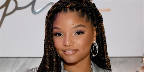 Halle Bailey Addresses ‘The Little Mermaid’ Casting, #NotMyAriel ...