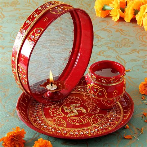 Karva Chauth Sargi Pooja Thali - Indiagift.in | Online birthday gifts ...