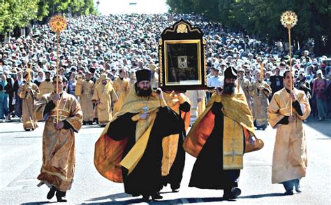 The Role of Cross Processions in Orthodox Christianity | Church Blog