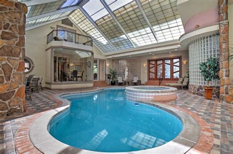 Event-Friendly Cincinnati Home w/Pool, Spa & Bar! - UPDATED 2020 ...