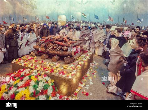 Diorama of mahatma gandhi funeral, mani bhawan museum, mumbai, india Stock Photo: 140539482 - Alamy