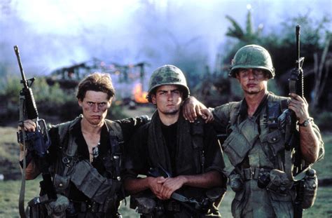 'Platoon' star Willem Dafoe breaks down his famous death scene from Oliver Stone's 1986 Vietnam ...