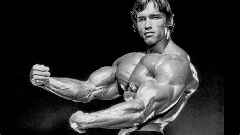 Best 9 Most Mandatory Bodybuilding Poses for All Bodybuilding Championships - Sheru Classic world