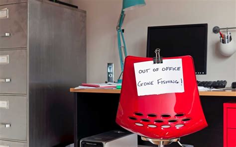 12 Hilarious Out-of-office Messages for Your Next Vacation | Travel + Leisure