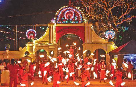 Kataragama Esala Festival | Ceylonpages