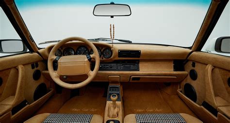 The interior of this custom Porsche 964 is almost too good to sit in | Classic Driver Magazine