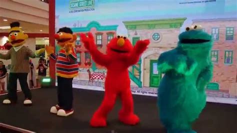 Sesame Street Live Characters - YouTube