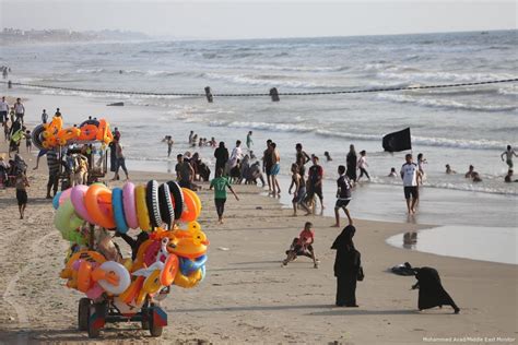 Gaza residents have no alternative to polluted beaches – Middle East ...