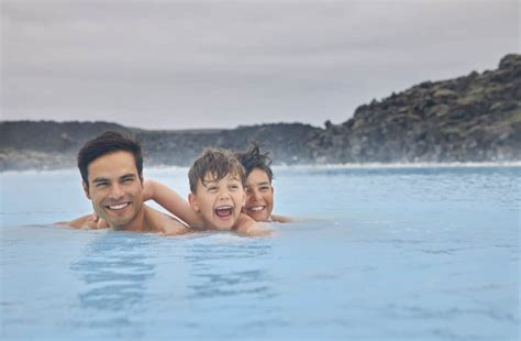 A Guide To The Blue Lagoon Iceland: A Wonder of the World Says National ...