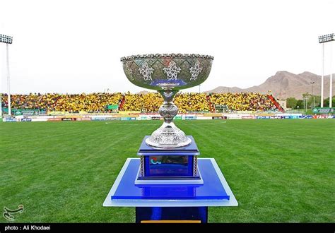 Photos: Isfahan’s Sepahan Football Team Wins Iran Pro League Trophy ...