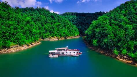 Lake Cumberland - Houseboat Photos | Pictures