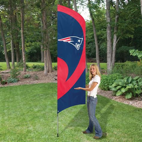 Amazon.com : Party Animal TTNE Patriots Tall Team Flag w Pole : Sports Fan Outdoor Flags ...