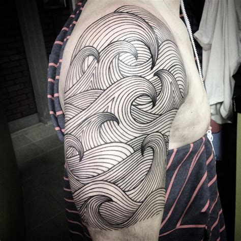 Pin by Tom on Tattoo wave | Waves tattoo, Tribal wave tattoos, Wave tattoo design