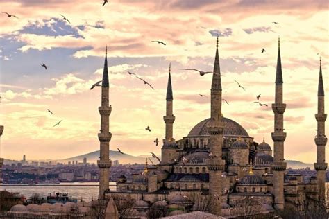 Blue Mosque History, Architecture, Opening Hours 2019 - Istanbul Clues