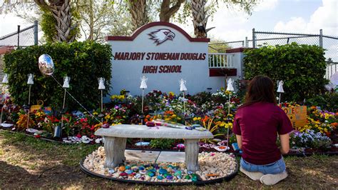 Parkland Shooting: School District to Pay $25 Million to Victims - The New York Times