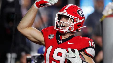 Georgia tight end Brock Bowers declares for 2024 NFL Draft | Yardbarker