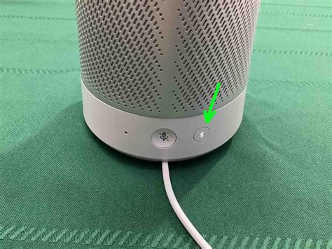 How to Connect Harman Kardon Speakers to iPhone - Tom's Tek Stop