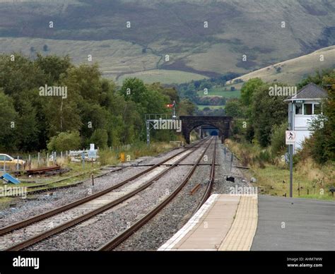 Cowburn Tunnel viewed from Edale Railway Station on the Hope Valley line, Derbyshire England ...