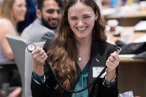 UF College of Medicine welcomes largest medical school class ever ...