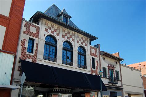 Hecht's Department Store - Cape Girardeau History and Photos