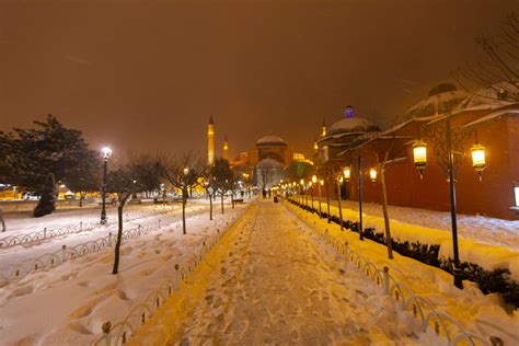 Best Time To Visit Istanbul, Weather and Temperature 2024 IstanbulPoints.com