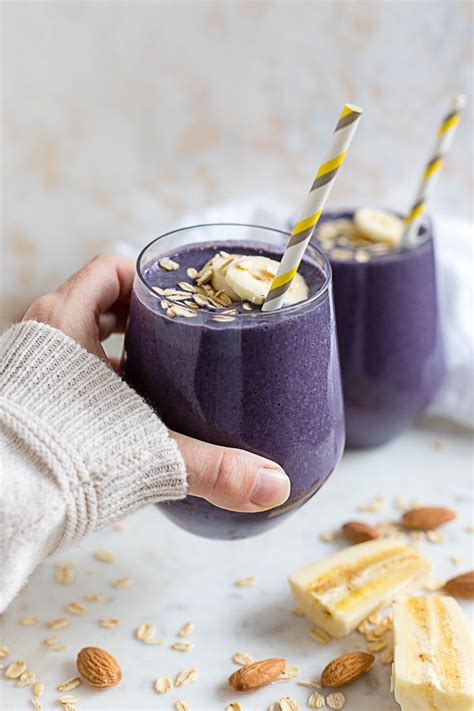 Blueberry Almond Milk Smoothie | Recipe | Smoothies with almond milk ...