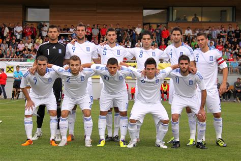File:Greece U-21-national football team 2011-09-05 (01).jpg - Wikimedia Commons