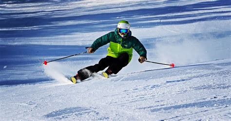 Stowe Pro Ski Blog: How To Carve: An Intro to carving