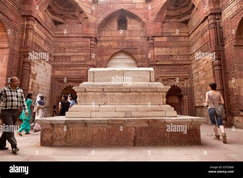 Tomb and cenotaph at Iltutmish's Tomb, Qutub Minar Complex or Qutb Complex, UNESCO World ...