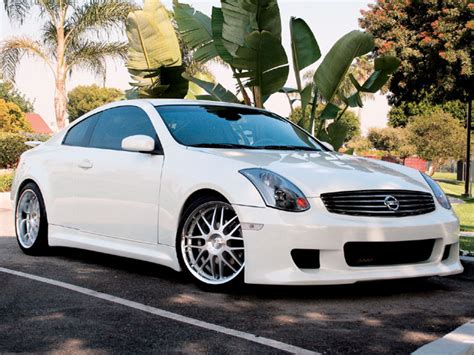 2004 Infiniti G35 Coupe - Turbo Magazine