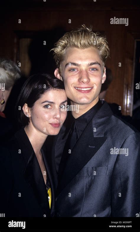 Jude Law and Sadie Frost photographed at the opening night of ...